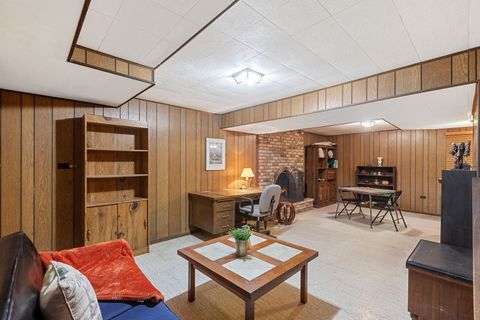 Tiny photo for 455 Laburnum Drive, Northbrook, IL 60062 (MLS # 12474575)