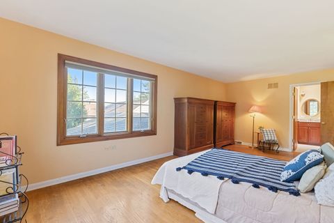 Tiny photo for 455 Laburnum Drive, Northbrook, IL 60062 (MLS # 12474575)