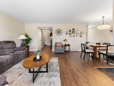 Tiny photo for 186 Shoreline Road, Lake Barrington, IL 60010 (MLS # 12588983)