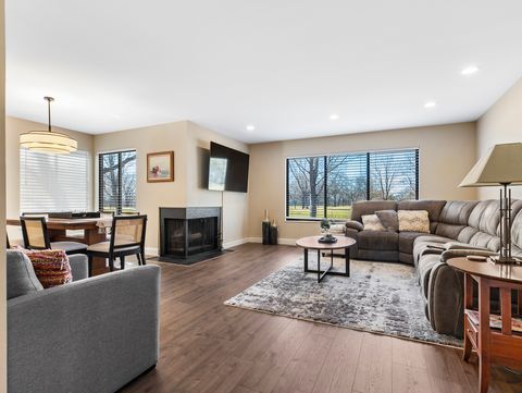 Tiny photo for 186 Shoreline Road, Lake Barrington, IL 60010 (MLS # 12588983)