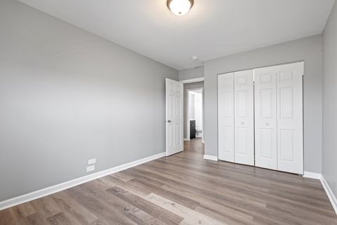 Tiny photo for 315 Des Plaines Avenue #607, Forest Park, IL 60130 (MLS # 12518348)