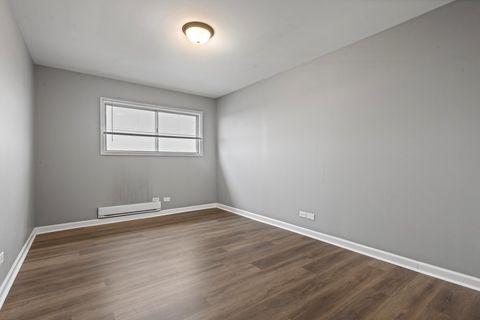 Tiny photo for 315 Des Plaines Avenue #607, Forest Park, IL 60130 (MLS # 12518348)