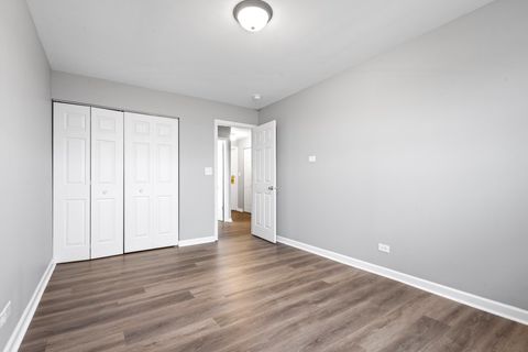 Tiny photo for 315 Des Plaines Avenue #607, Forest Park, IL 60130 (MLS # 12518348)