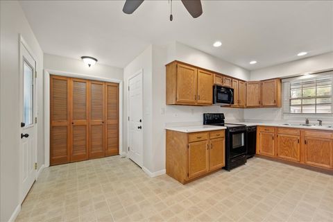 Tiny photo for 503 W State Street, North Aurora, IL 60542 (MLS # 12493974)