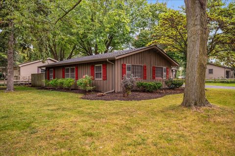 Tiny photo for 503 W State Street, North Aurora, IL 60542 (MLS # 12493974)