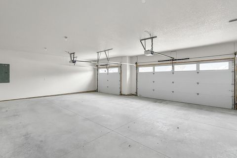 Tiny photo for 606 KEVIN Road, Blue Grass, IA 52726 (MLS # QC4269219)