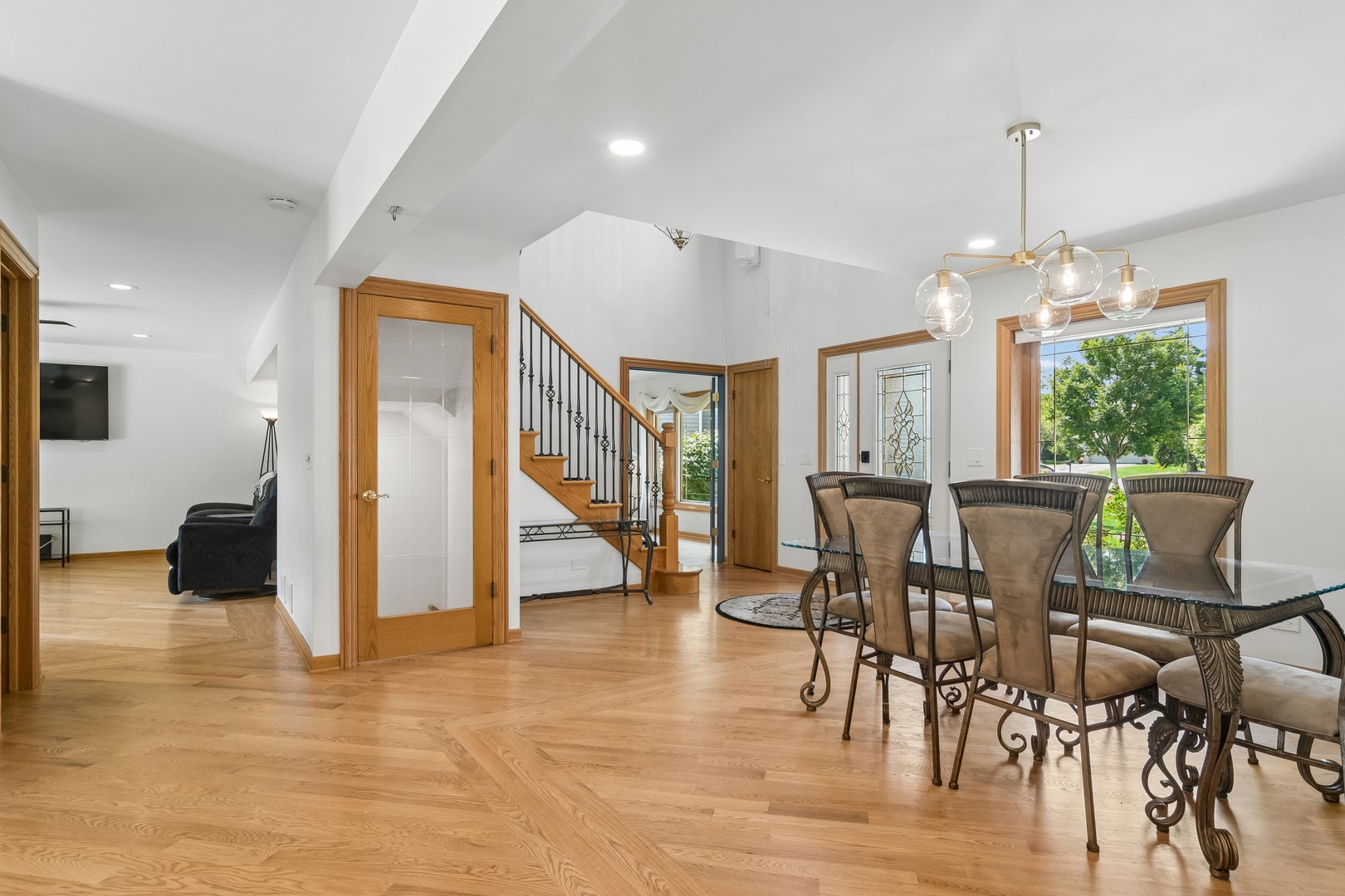 824 Kent Circle