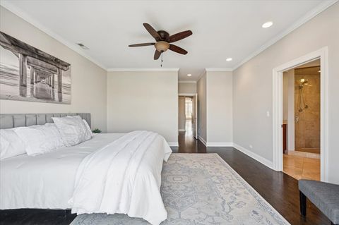 Tiny photo for 920 W Barry Avenue #5, Chicago, IL 60657 (MLS # 12462764)
