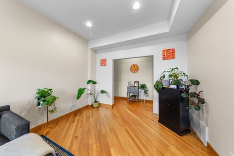 Tiny photo for 1005 N Campbell Avenue #3, Chicago, IL 60622 (MLS # 12453306)