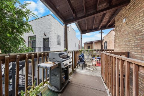 Tiny photo for 1005 N Campbell Avenue #3, Chicago, IL 60622 (MLS # 12453306)