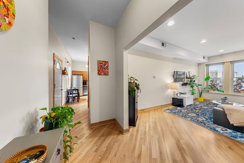 Tiny photo for 1005 N Campbell Avenue #3, Chicago, IL 60622 (MLS # 12453306)