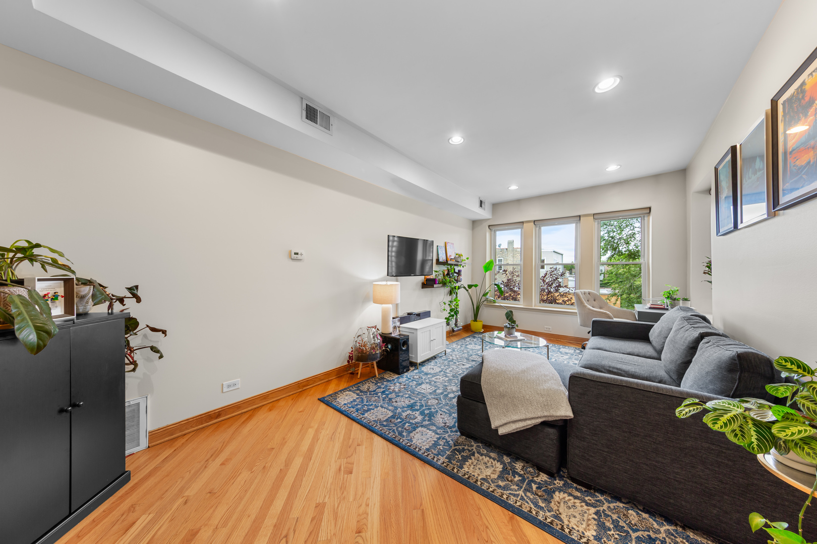 1005 N Campbell Avenue 3