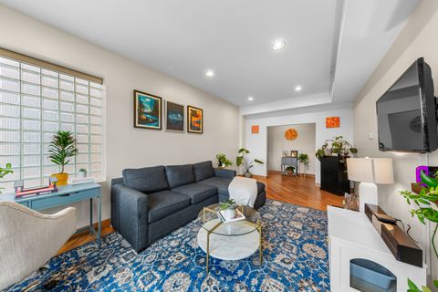 Tiny photo for 1005 N Campbell Avenue #3, Chicago, IL 60622 (MLS # 12453306)