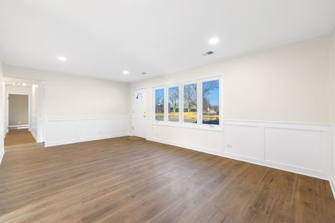 Tiny photo for 287 Mohawk Street, Park Forest, IL 60466 (MLS # 12573070)