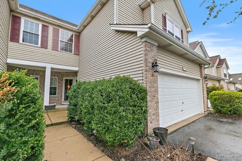 Tiny photo for 910 Cynthia Lane, Lake In The Hills, IL 60156 (MLS # 12620631)