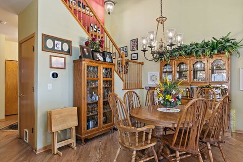 Tiny photo for 910 Cynthia Lane, Lake In The Hills, IL 60156 (MLS # 12620631)