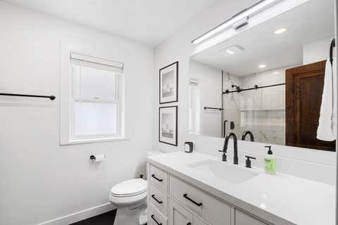 Tiny photo for 5704 N Major Avenue, Chicago, IL 60646 (MLS # 12716755)
