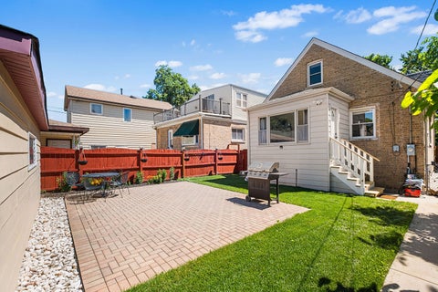 Tiny photo for 5704 N Major Avenue, Chicago, IL 60646 (MLS # 12716755)