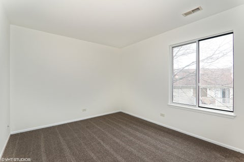 Tiny photo for 337 Springlake Lane #D, Aurora, IL 60504 (MLS # 12757860)
