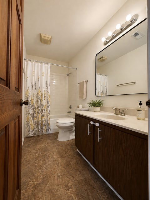 Tiny photo for 337 Springlake Lane #D, Aurora, IL 60504 (MLS # 12757860)
