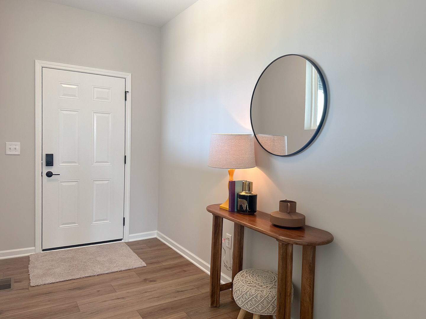 20 W Sandalwood Avenue