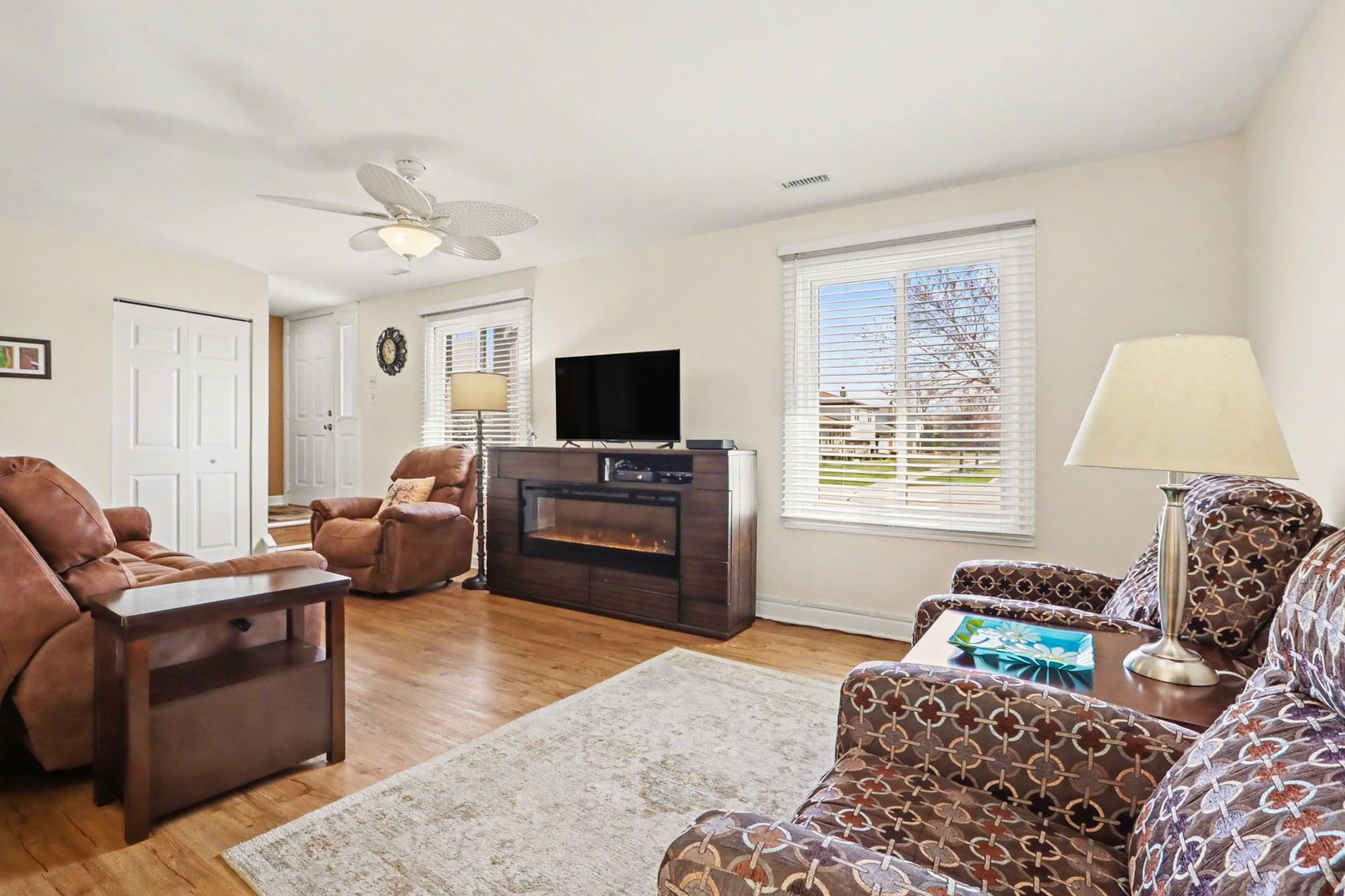 16180 Apple Lane 3