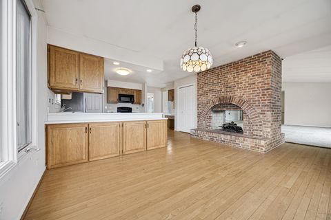 Tiny photo for 13 Lexington Road, South Barrington, IL 60010 (MLS # 12584992)