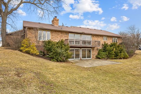 Tiny photo for 13 Lexington Road, South Barrington, IL 60010 (MLS # 12584992)