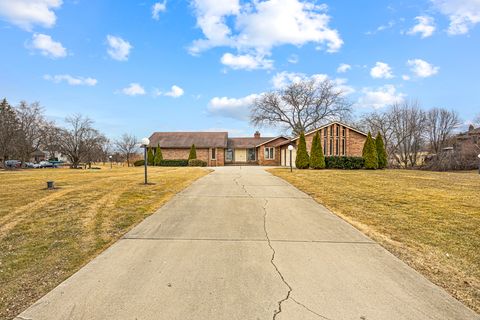 Tiny photo for 13 Lexington Road, South Barrington, IL 60010 (MLS # 12584992)