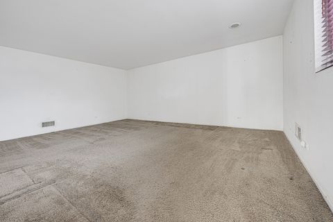 Tiny photo for 13 Lexington Road, South Barrington, IL 60010 (MLS # 12584992)