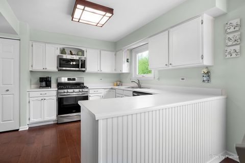 Tiny photo for 1567 Haines Drive, Batavia, IL 60510 (MLS # 12616529)
