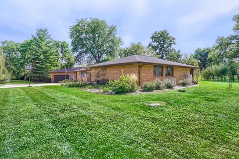 Tiny photo for 1803 Paula Court, Sleepy Hollow, IL 60118 (MLS # 12751819)