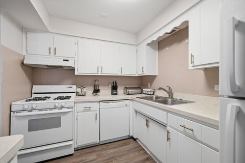Tiny photo for 9817 Nottingham Avenue #304, Chicago Ridge, IL 60415 (MLS # 12747734)