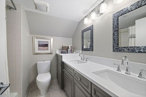 Tiny photo for 740 W Hutchinson Street, Chicago, IL 60613 (MLS # 12604489)