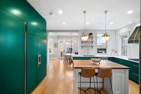 Tiny photo for 740 W Hutchinson Street, Chicago, IL 60613 (MLS # 12604489)