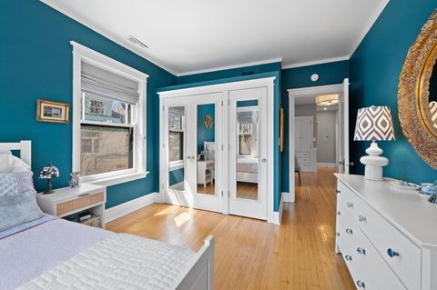 Tiny photo for 740 W Hutchinson Street, Chicago, IL 60613 (MLS # 12604489)