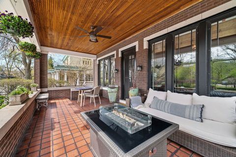 Tiny photo for 740 W Hutchinson Street, Chicago, IL 60613 (MLS # 12604489)