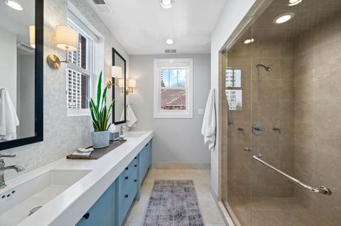 Tiny photo for 740 W Hutchinson Street, Chicago, IL 60613 (MLS # 12604489)