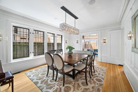 Tiny photo for 740 W Hutchinson Street, Chicago, IL 60613 (MLS # 12604489)