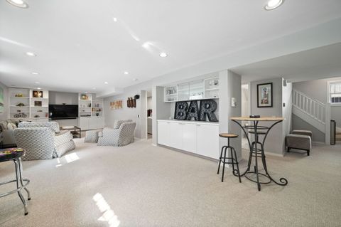 Tiny photo for 740 W Hutchinson Street, Chicago, IL 60613 (MLS # 12604489)