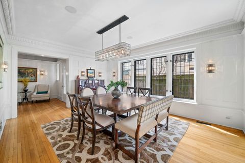 Tiny photo for 740 W Hutchinson Street, Chicago, IL 60613 (MLS # 12604489)