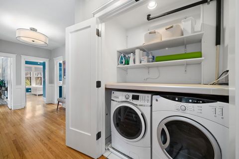 Tiny photo for 740 W Hutchinson Street, Chicago, IL 60613 (MLS # 12604489)
