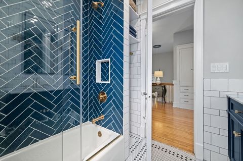Tiny photo for 740 W Hutchinson Street, Chicago, IL 60613 (MLS # 12604489)