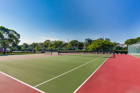 Tiny photo for 1220 Rudolph Road #3A, Northbrook, IL 60062 (MLS # 12490037)