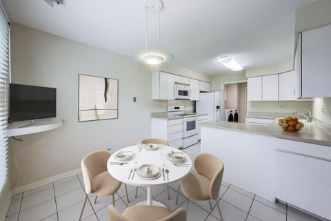 Tiny photo for 1220 Rudolph Road #3A, Northbrook, IL 60062 (MLS # 12490037)