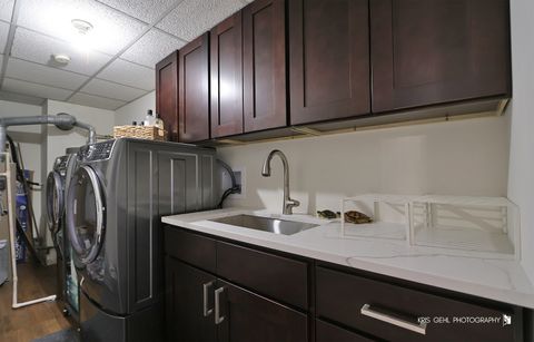 Tiny photo for 150 Red Top Drive #304, Libertyville, IL 60048 (MLS # 12475867)
