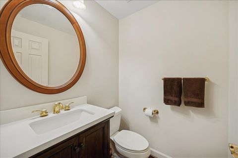 Tiny photo for 2710 Langley Circle, Glenview, IL 60025 (MLS # 12557070)