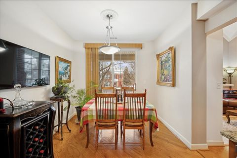 Tiny photo for 2710 Langley Circle, Glenview, IL 60025 (MLS # 12557070)