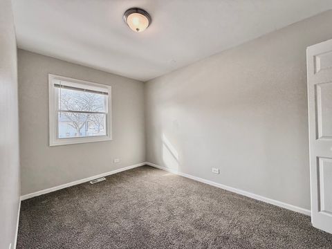 Tiny photo for 17213 Springtide Lane, Hazel Crest, IL 60429 (MLS # 12564481)