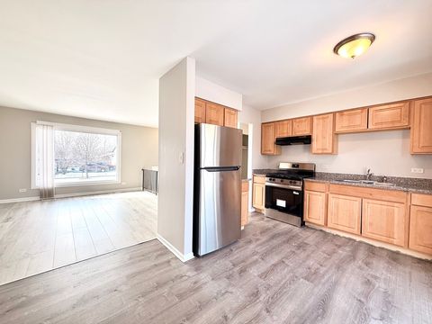 Tiny photo for 17213 Springtide Lane, Hazel Crest, IL 60429 (MLS # 12564481)